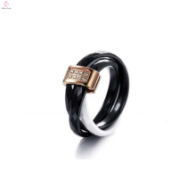 Presente 2015 do Natal, preto e branco tricyclic, anel cerâmico pavimentado de cristal para mulheres